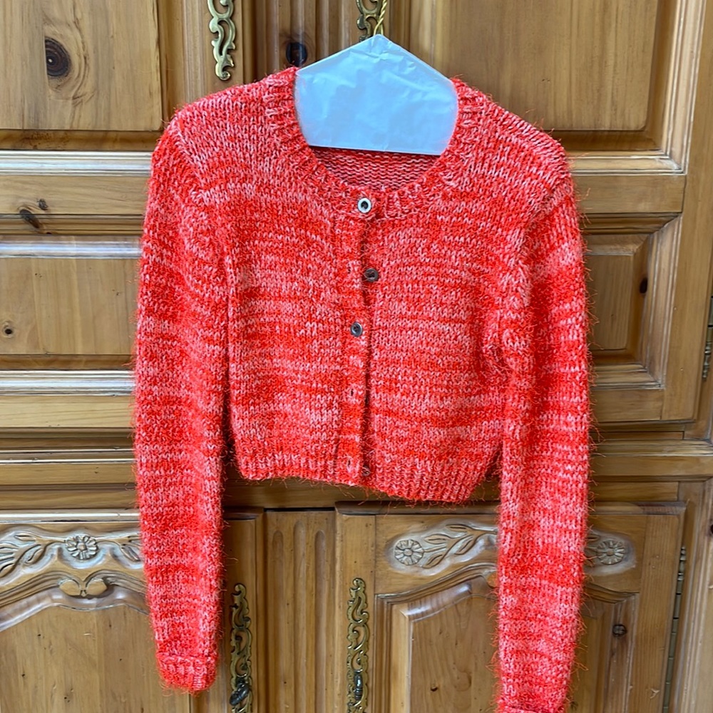 ASOS crop sweater size is 6